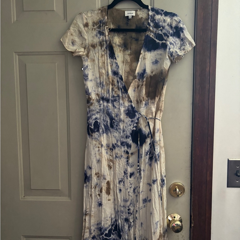 Aakaa small cute summer dress